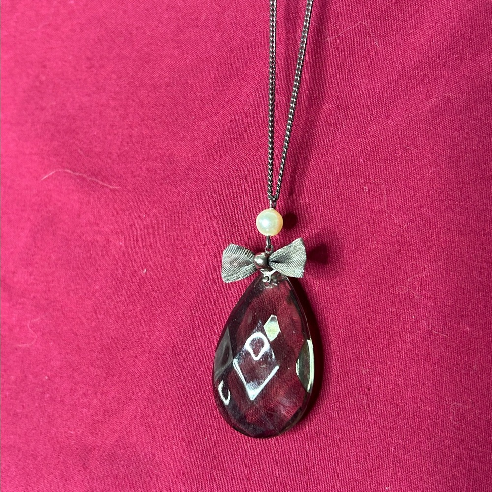 Marquis & Camus Collection by Sarah Kang-Elegant Silver Bow Pendant Necklace